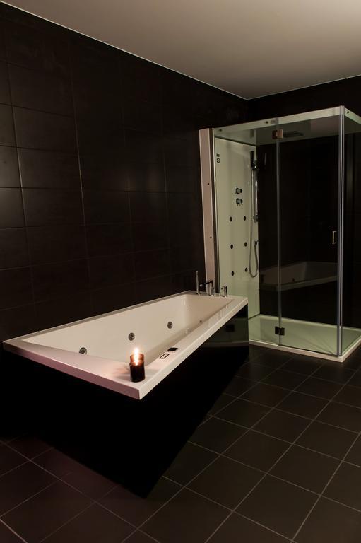 Vinyl M Hotel - Adults Only Mealhada Bagian luar foto